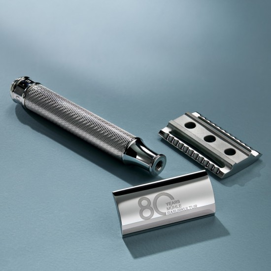 Aparat de ras safety razor cu cap cu pieptene închis Muehle R89